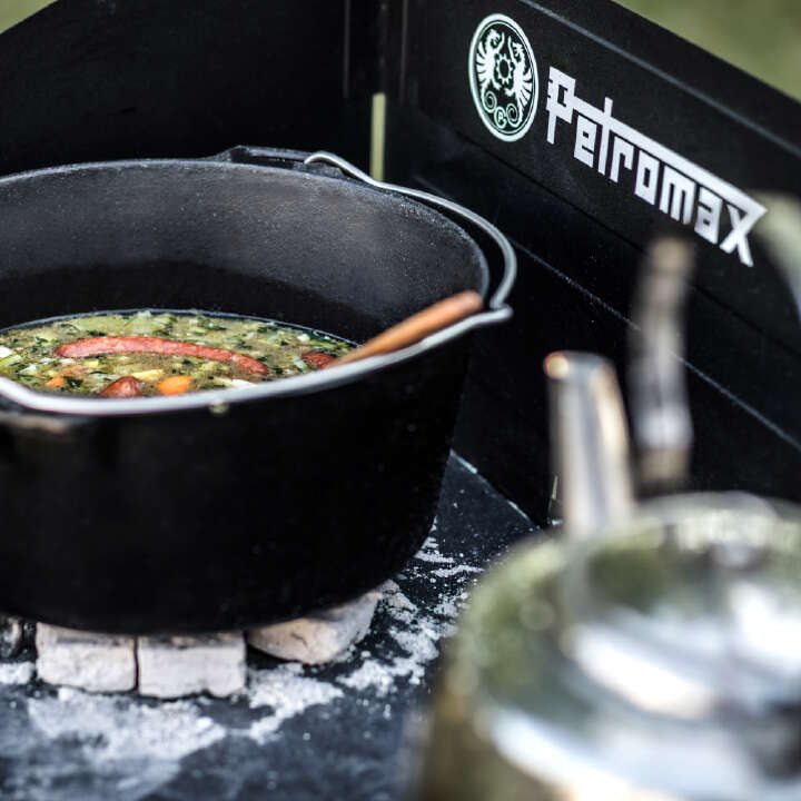 Petromax Feuertopf ft 9 mit Füßen 36,5 x 23,5 x 33 cm